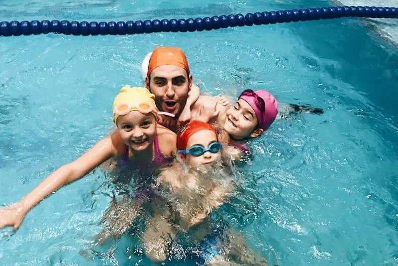 Swim classes for babies and kids (Penguins)
