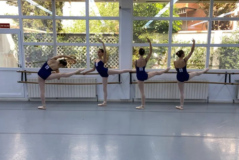 Ballet Classes With RAD Exams
