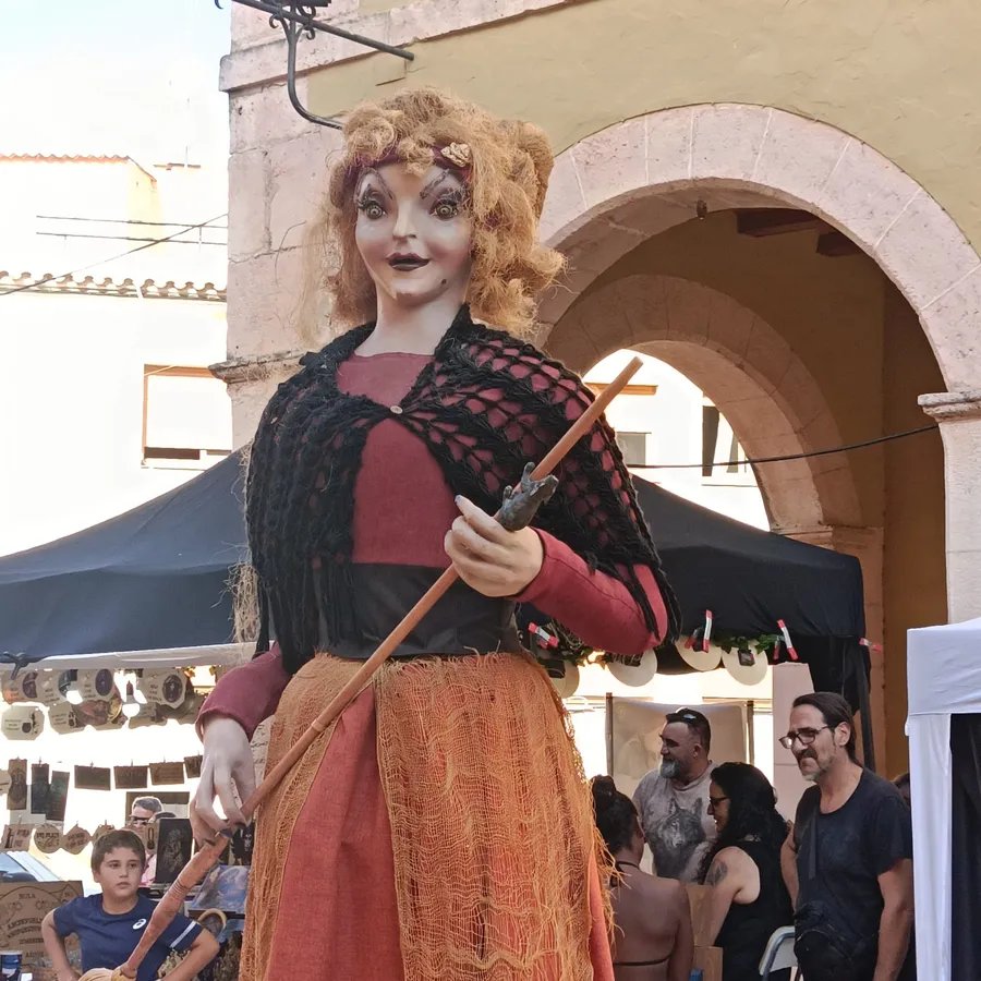 Witches' Market and Fire Shows in Altafulla's Old Quarter photo 6