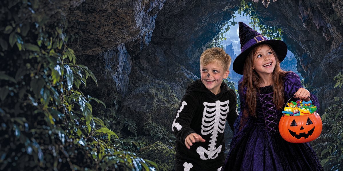 Halloween with Superthings at Faunia photo 2