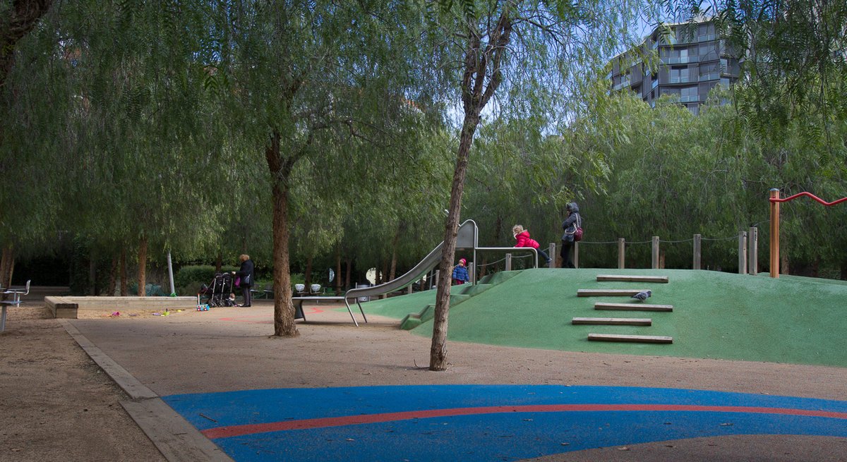 Parc del Centre del Poblenou photo 4