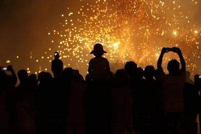Golden Nights in Salou: 15 Days of Fire, Music, and Human Towers photo 5
