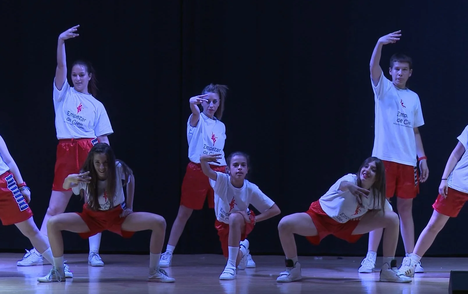 Empezar de Cien Kids Hip Hop and Urban Dance photo 3