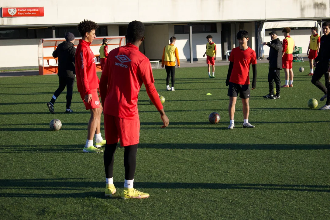 Rayo Vallecano Football School photo 5