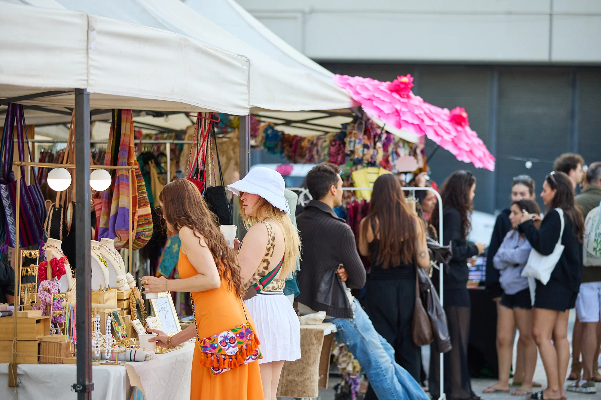 Soul Market: Live Music and Kids Art photo 2