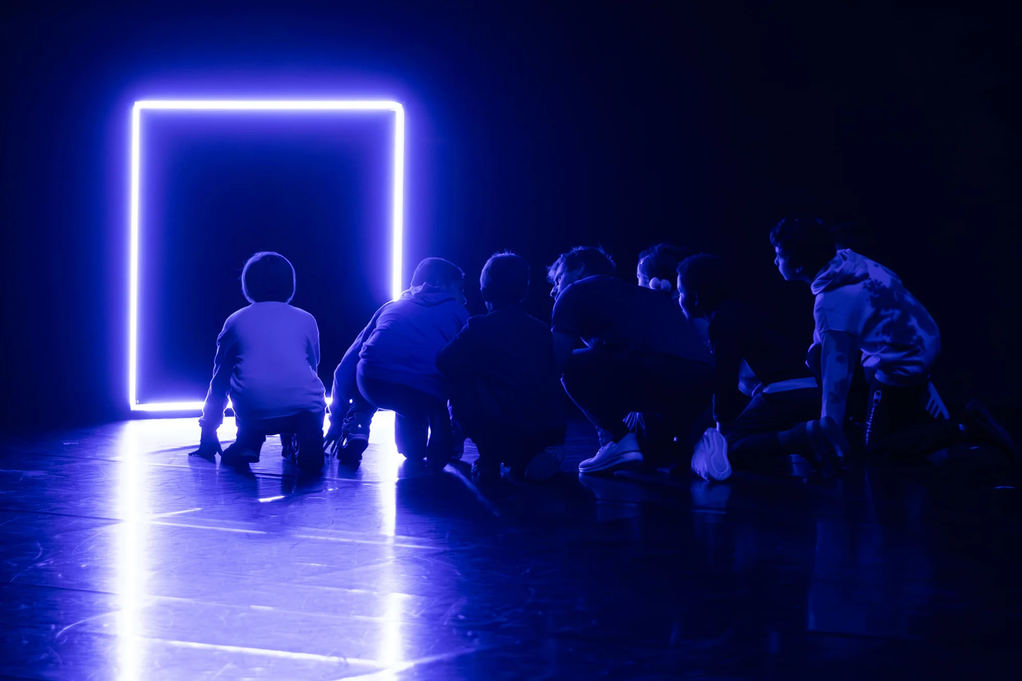 Navidiez at Nave 10 Matadero: Christmas Circus Theater and a Concert photo 2