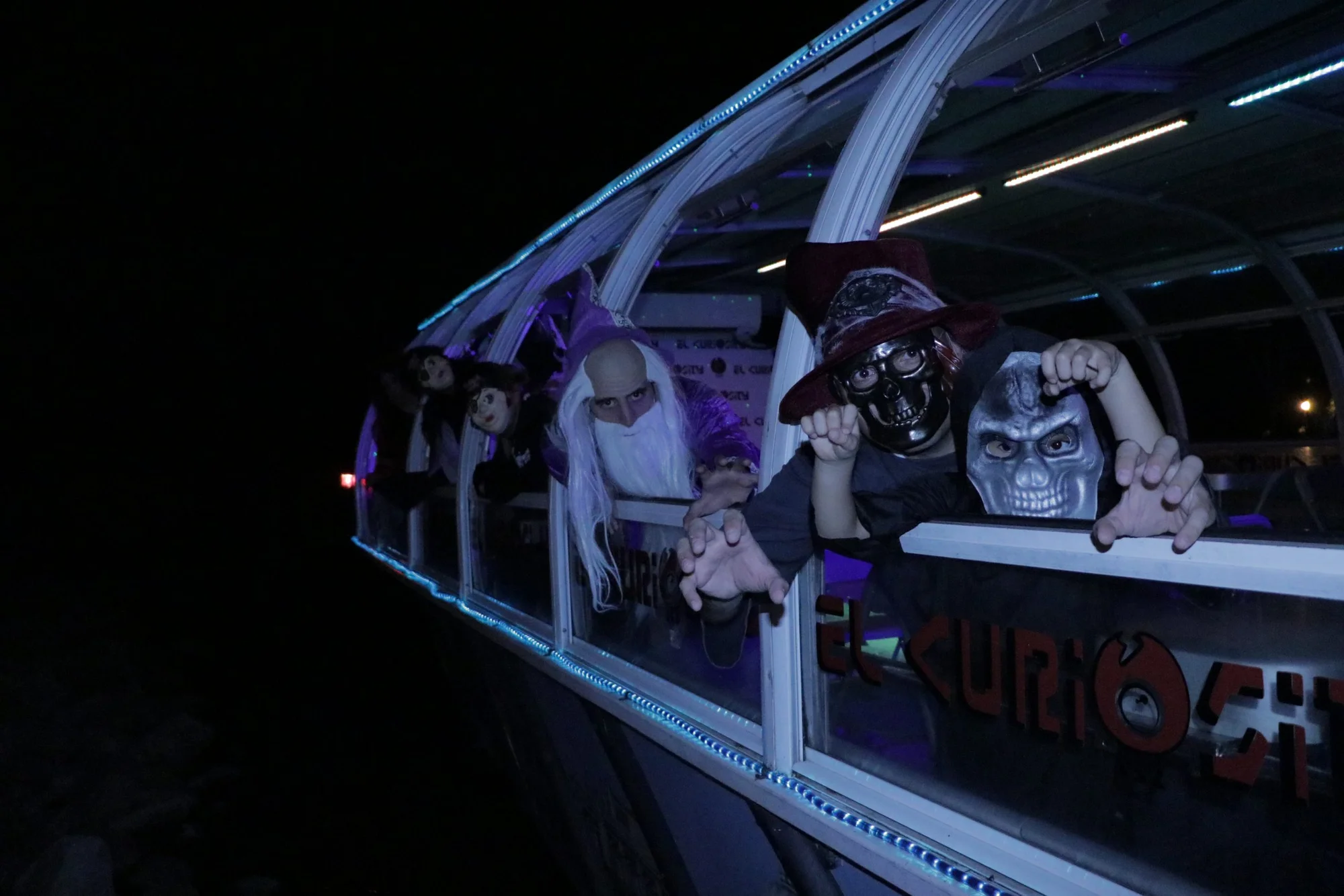Witch's Boat: A Halloween Party Cruise in Aranjuez photo 4