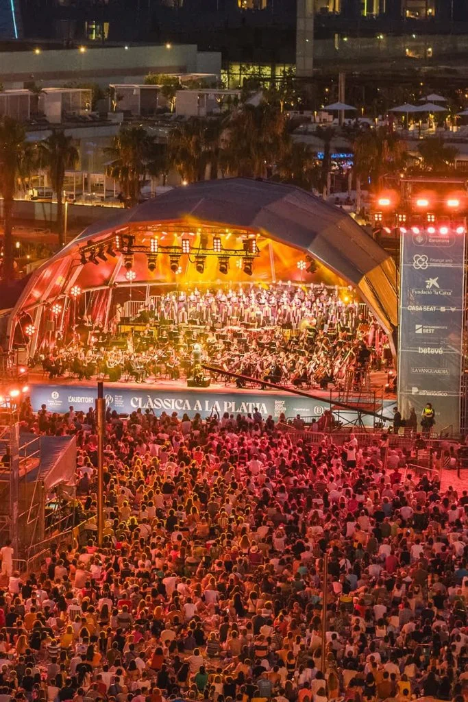 Free Symphonic Concerts on Sant Sebastià Beach photo 4