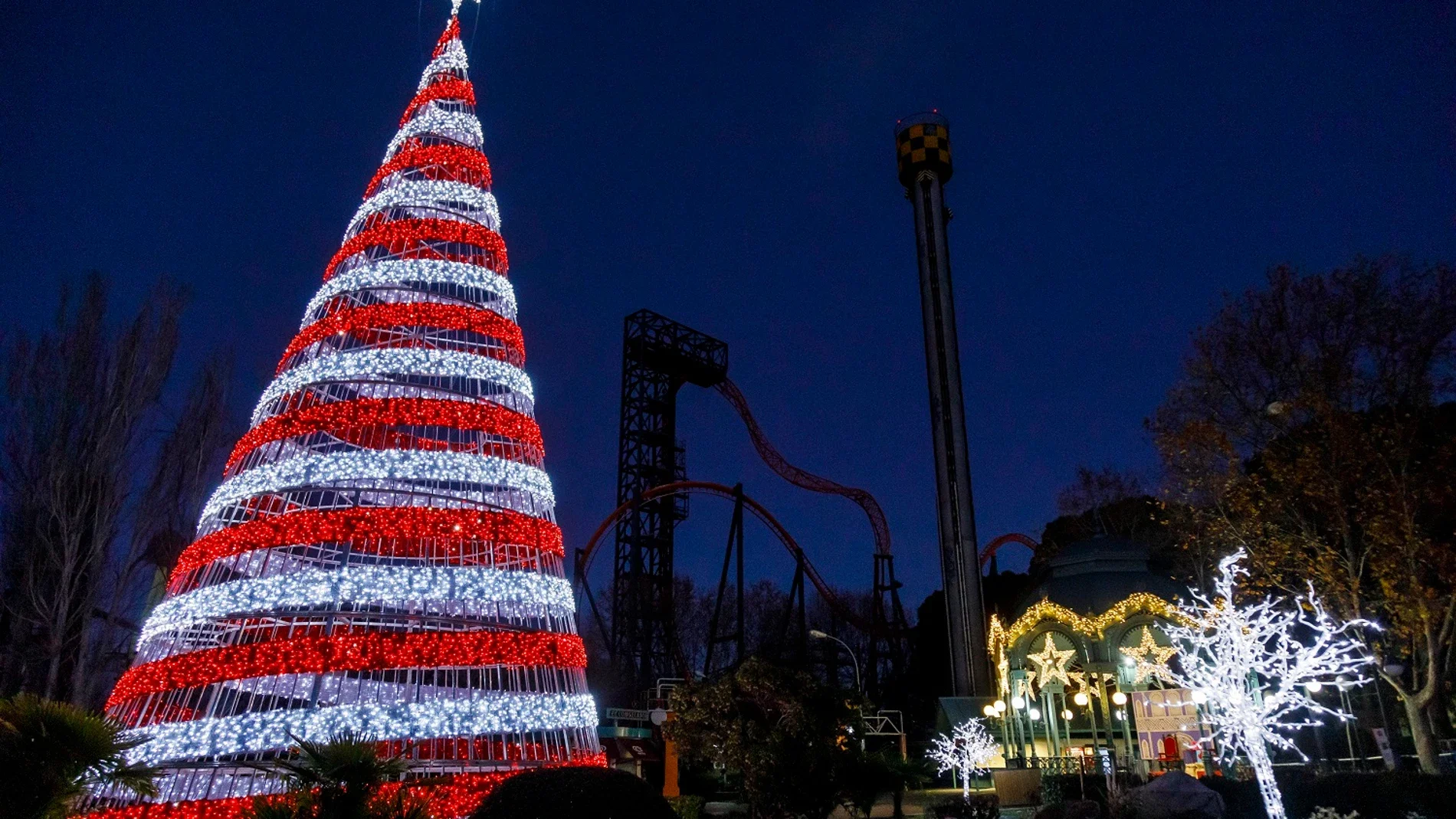 Christmas at Parque de Atracciones de Madrid photo 5