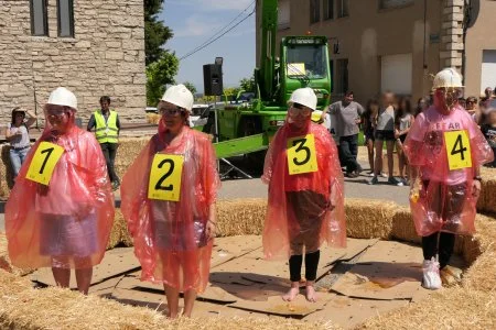 Free Fried Eggs and 26,000 Eggs to Take Home photo 5