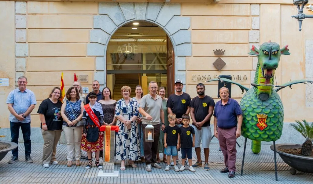 Towers, Fire Runs and 40+ Activities in Constantí photo 3