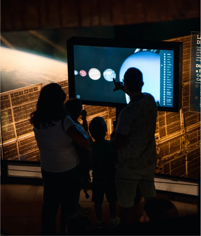 Planetarium Film and Solar Telescope Observation photo 4