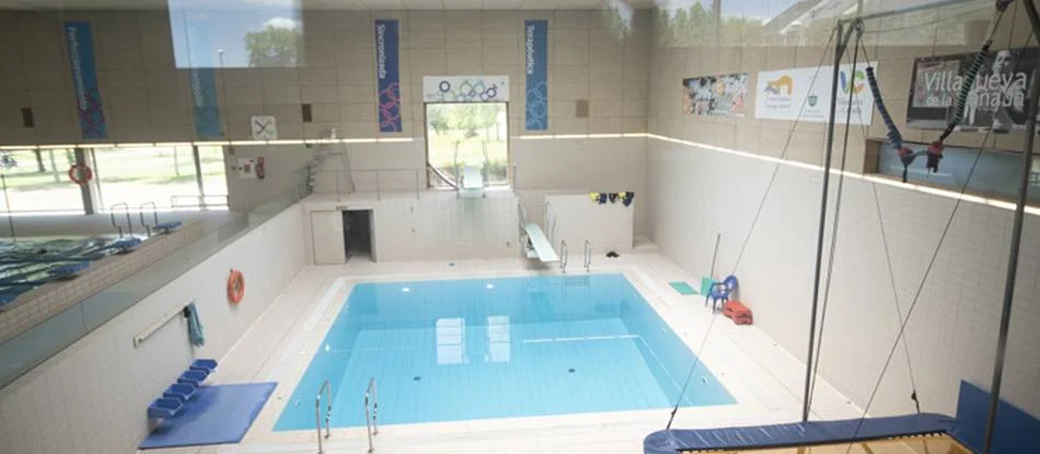 Villanueva de la Cañada Municipal Swim School photo 2