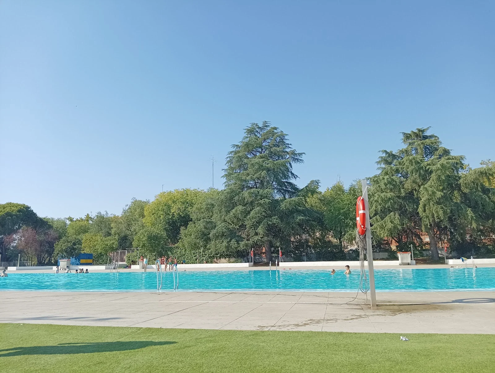 Madrid City Sports Centers: Kids' Swimming and Sports Classes photo 2