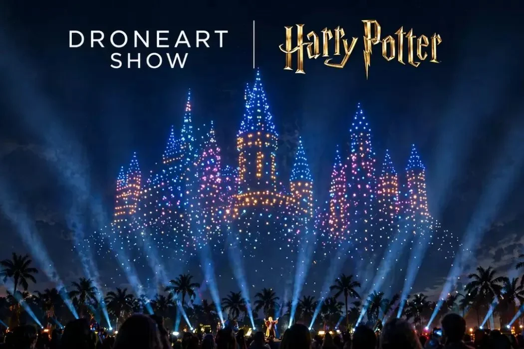 1,200 Illuminated Drones Recreate Harry Potter photo 2