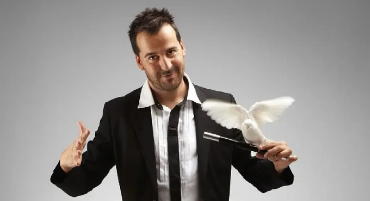 David the Magician, 60 Minutes of Illusions photo 3
