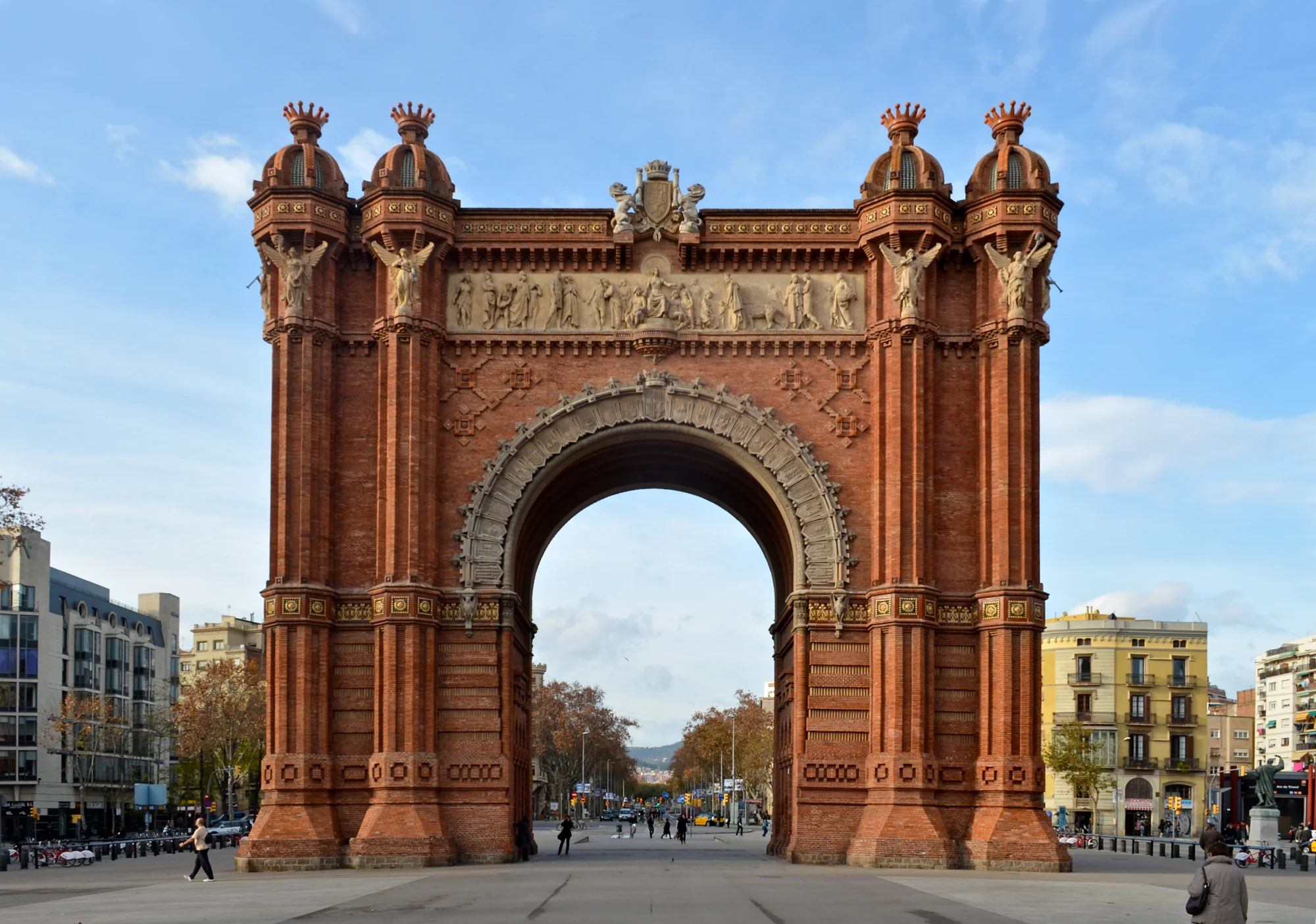 Arc de Triomf photo 2