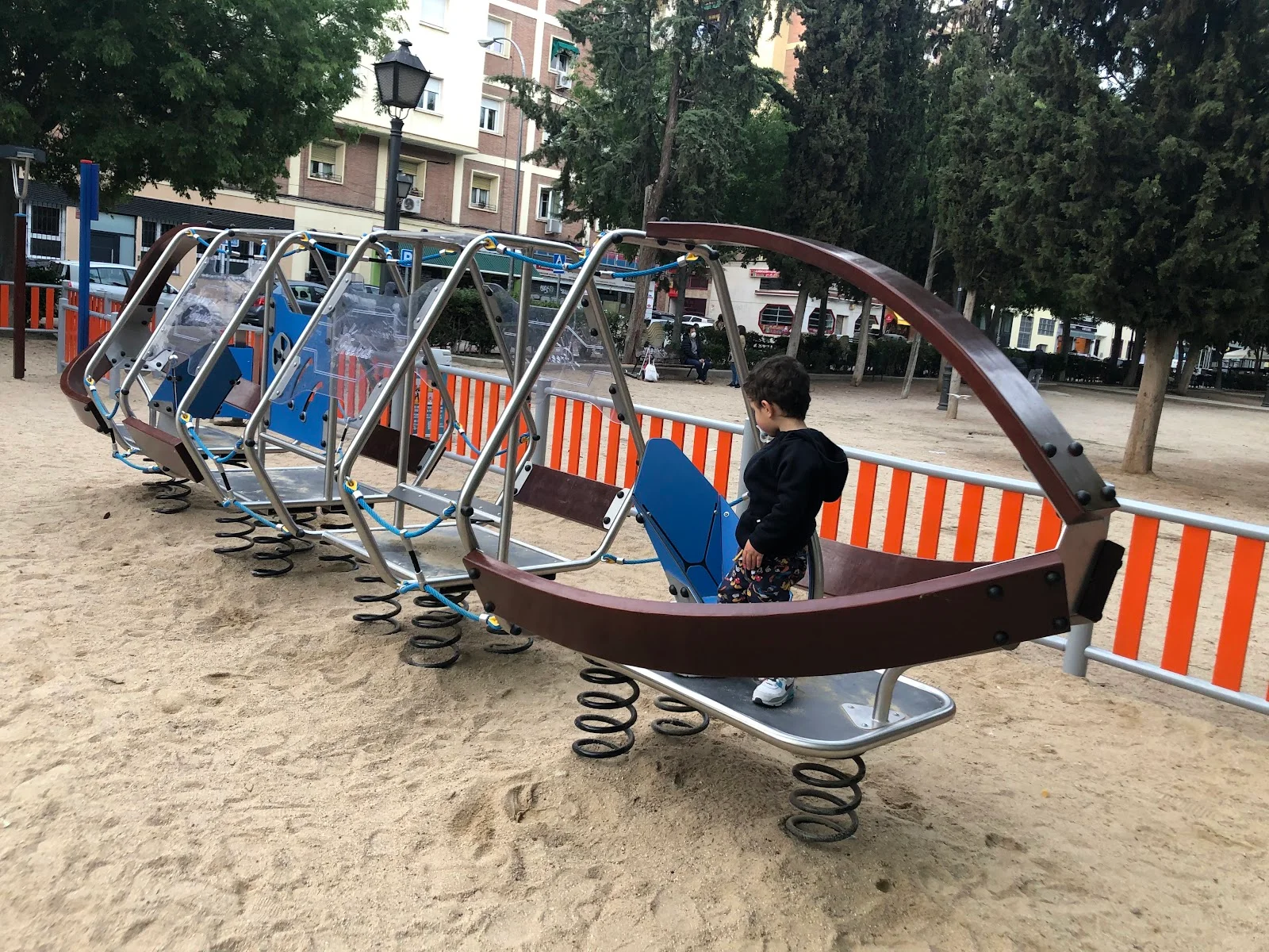Parque El Calero Train Playground photo 3