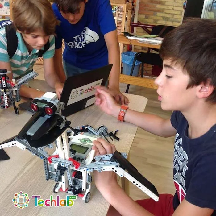 Robotics and Coding Courses photo 3