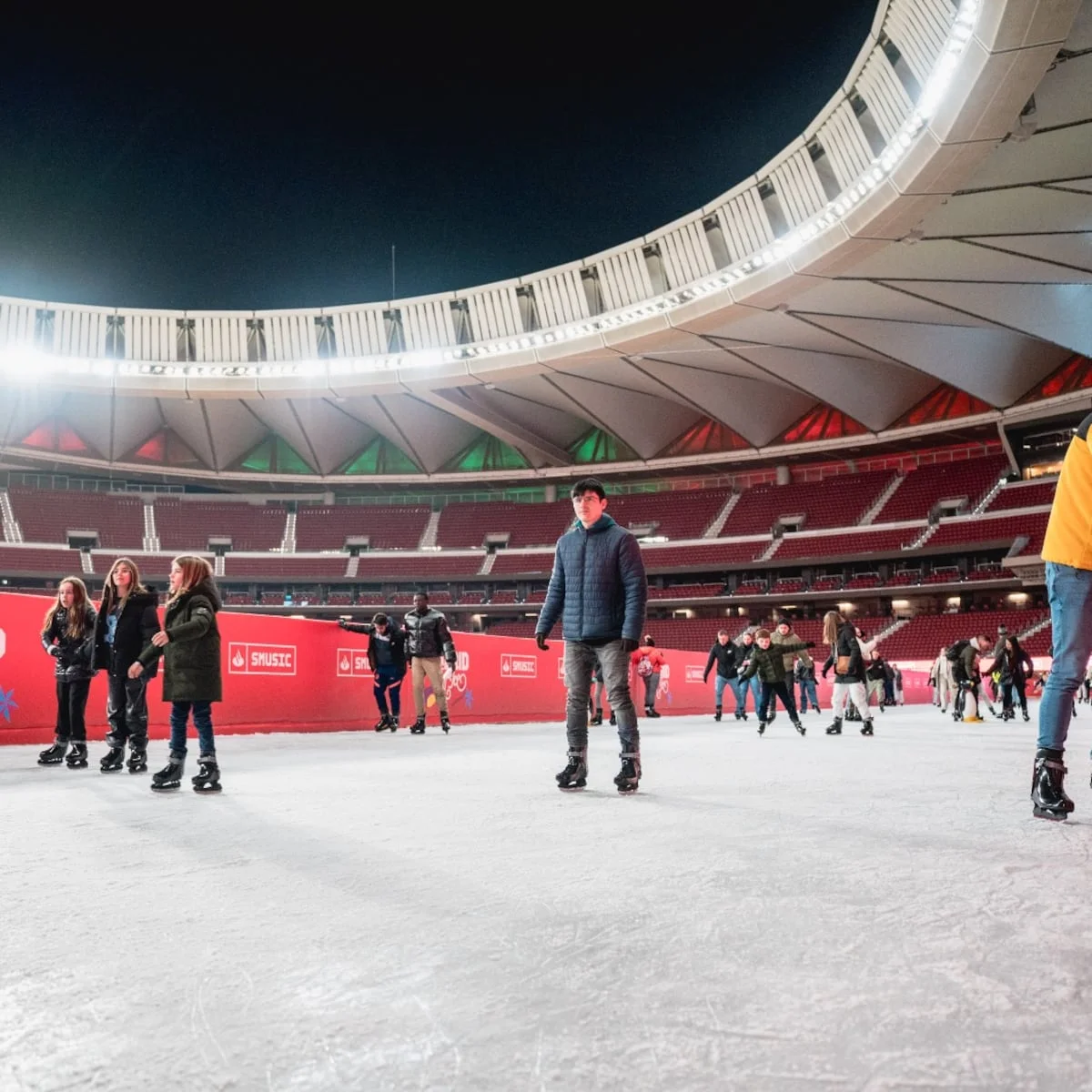 Madrid On Ice: Christmas Ice Rink at the Metropolitano Stadium photo 3
