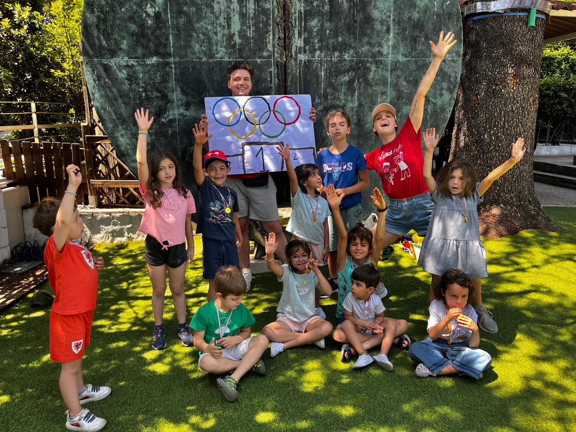 Hello! Summer Swim & Arts Camp photo 3