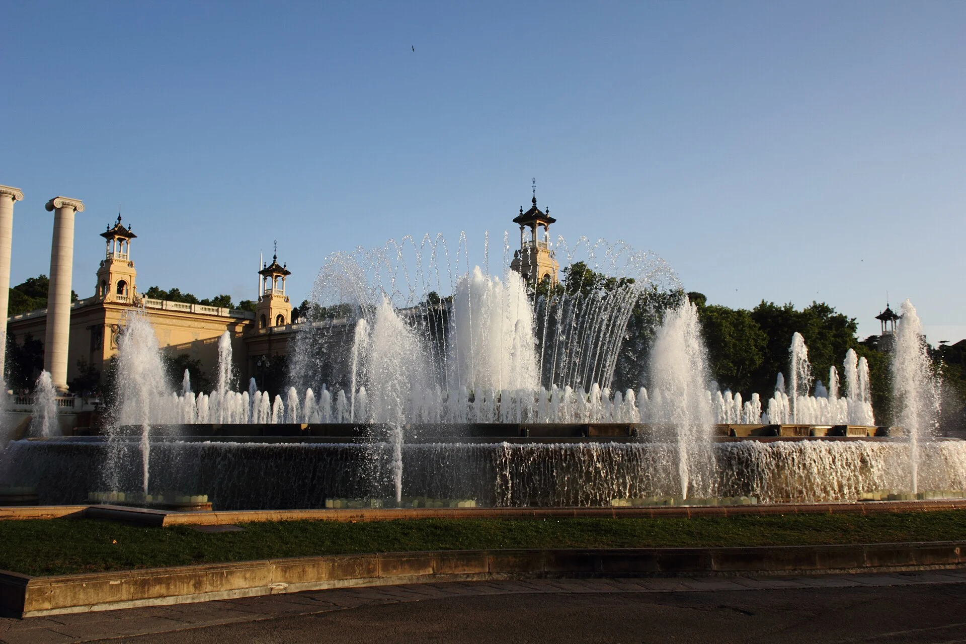Magic Fountain of Montjuïc photo 4