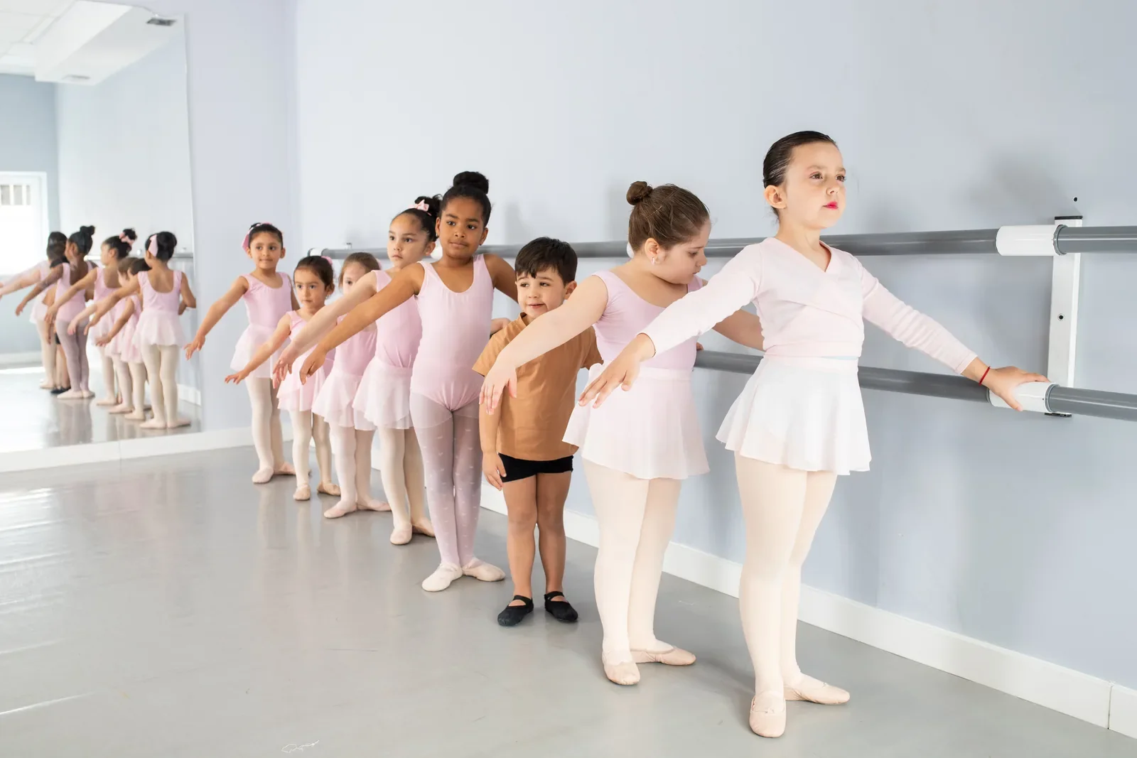 CDAM Ballet for Kids (Royal Academy of Dance) photo 3
