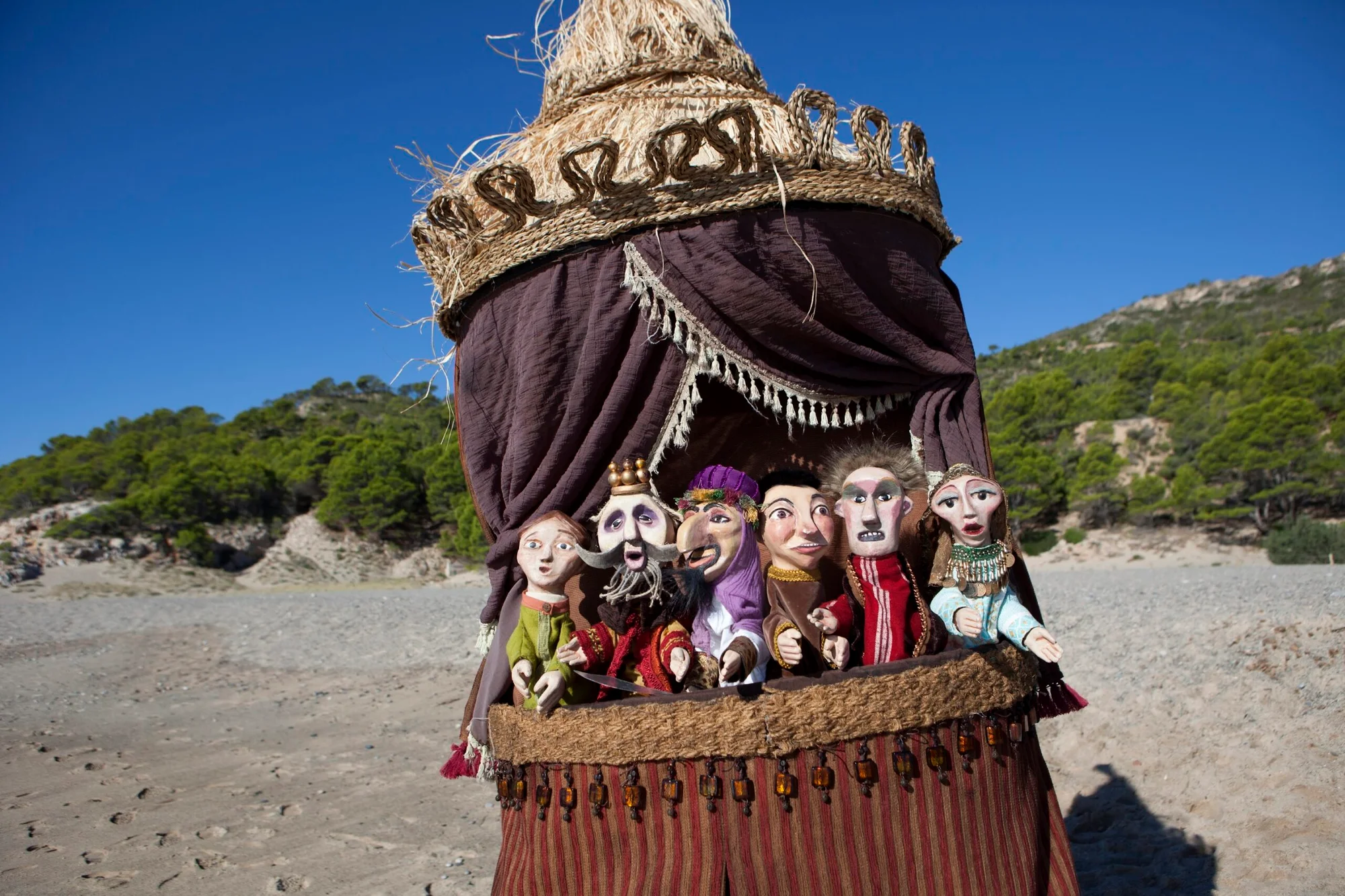 La Flor Romanial: Glove Puppet Show at La Puntual photo 4