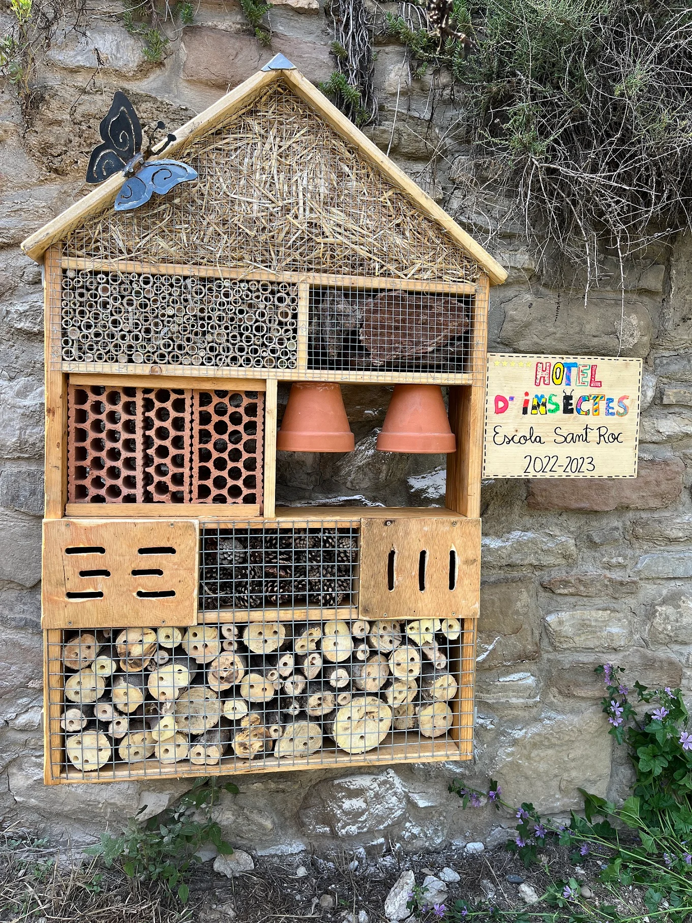 Build Insect Hotels with Natural Materials photo 3