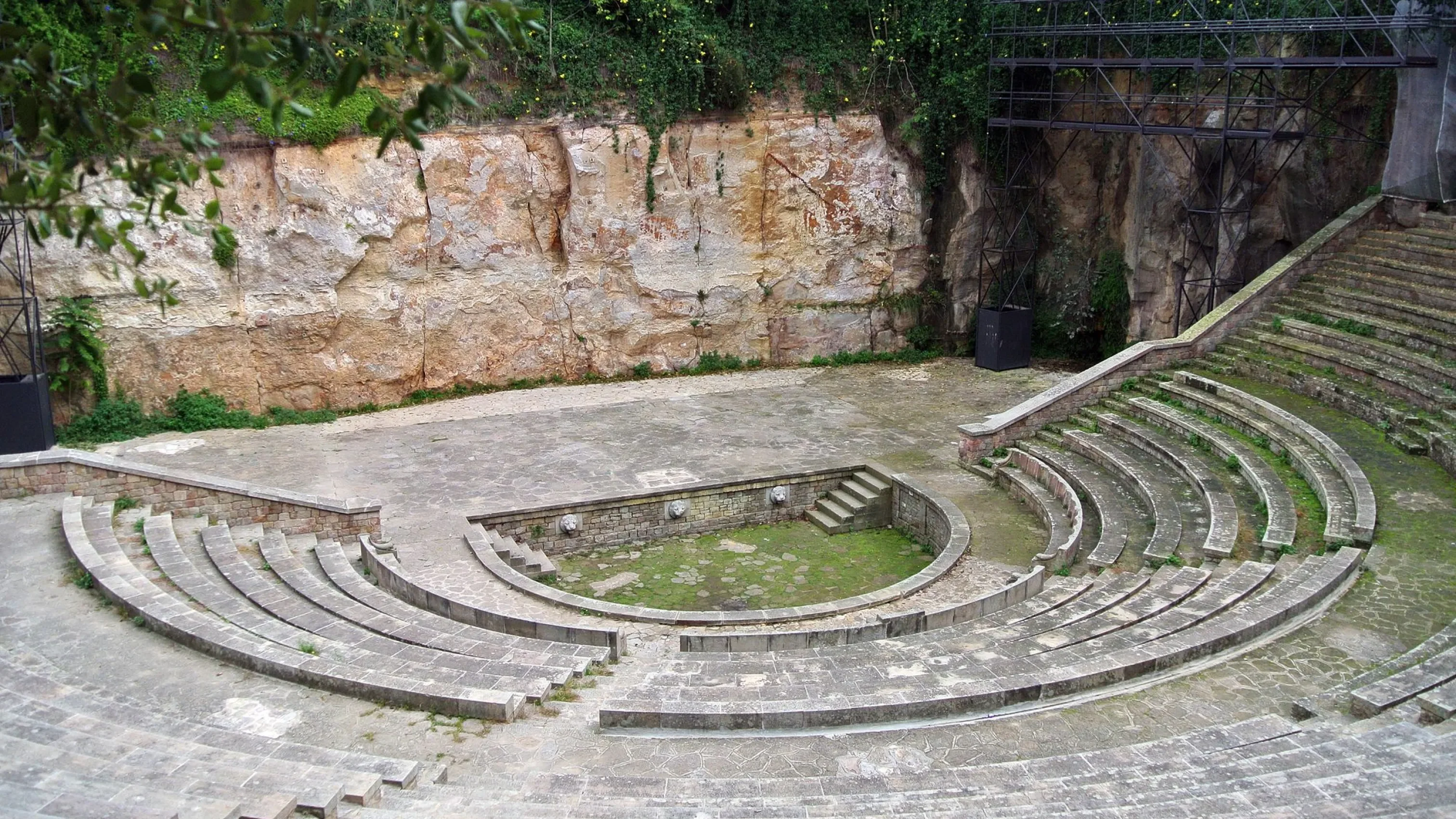 Grec Festival 2026: Circus, Theatre, Workshops Under Stars photo 2