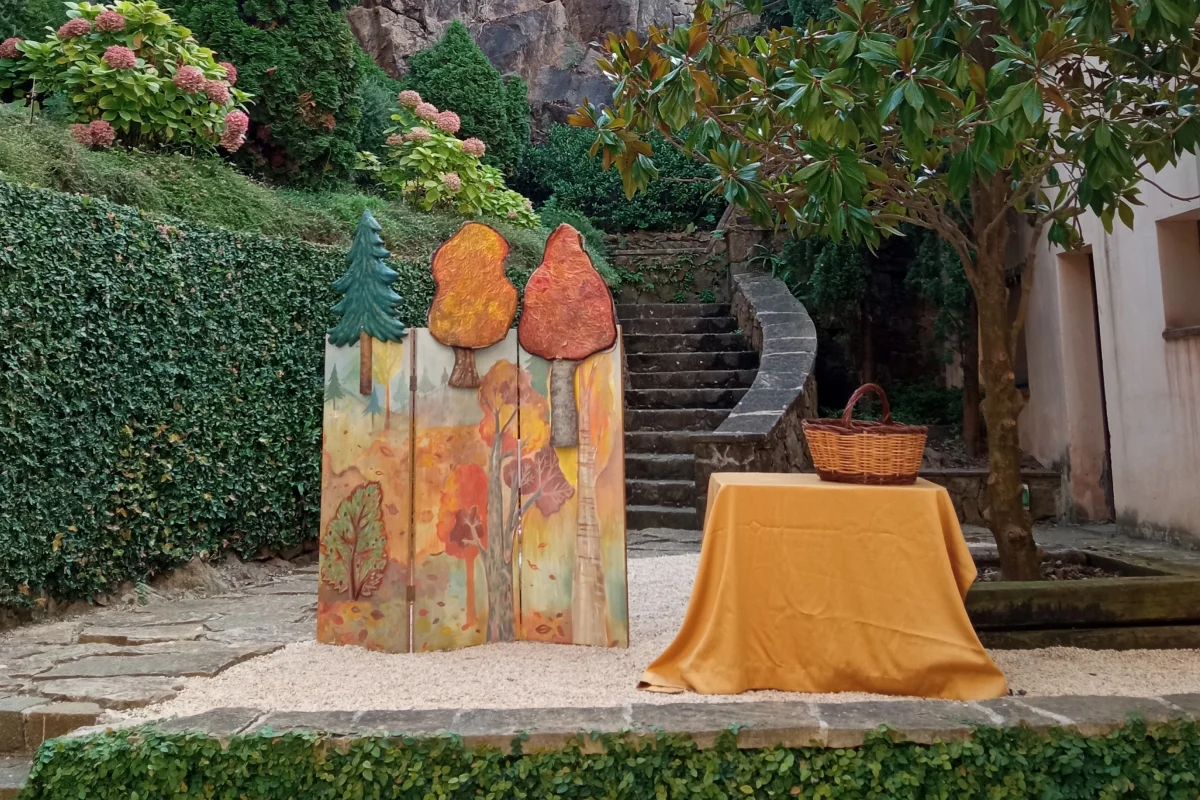 La Castanyera and Other Autumn Tales: Storytelling at La Casa dels Entremesos photo 1