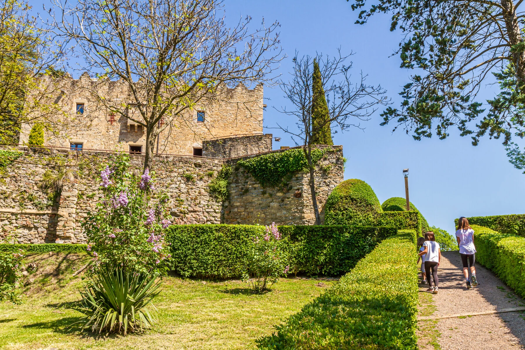 Parc del Castell de Montesquiu photo 2