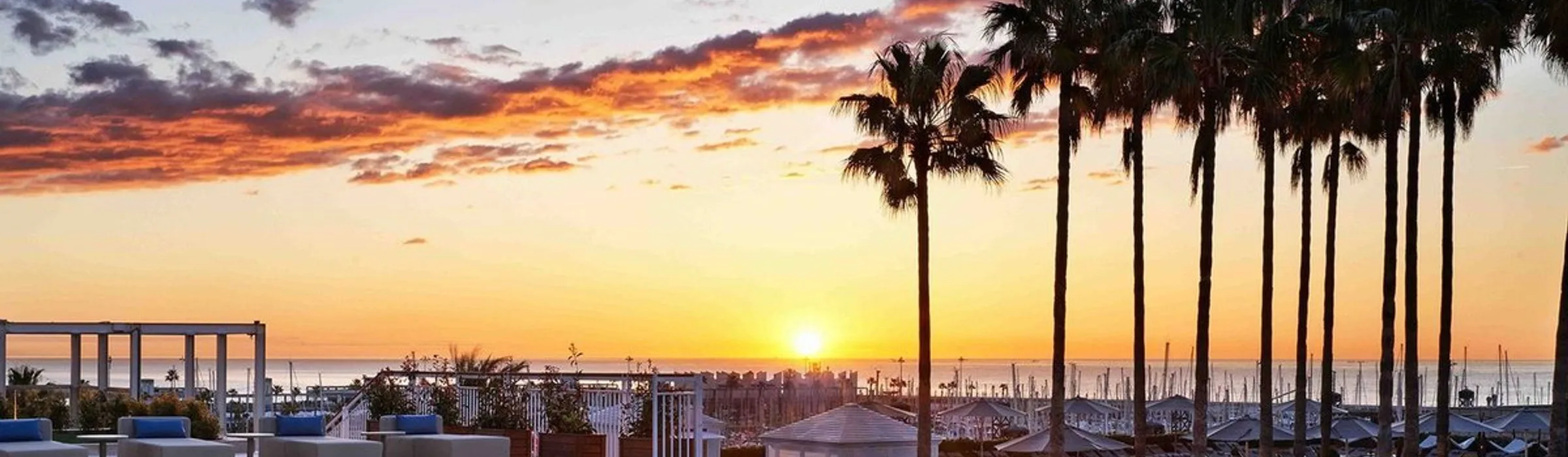 Rooftop Pools & Splash Spots